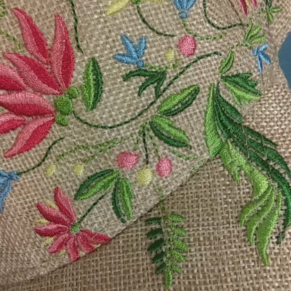 Bebe Embroidered Cap - Picture 4 of 5